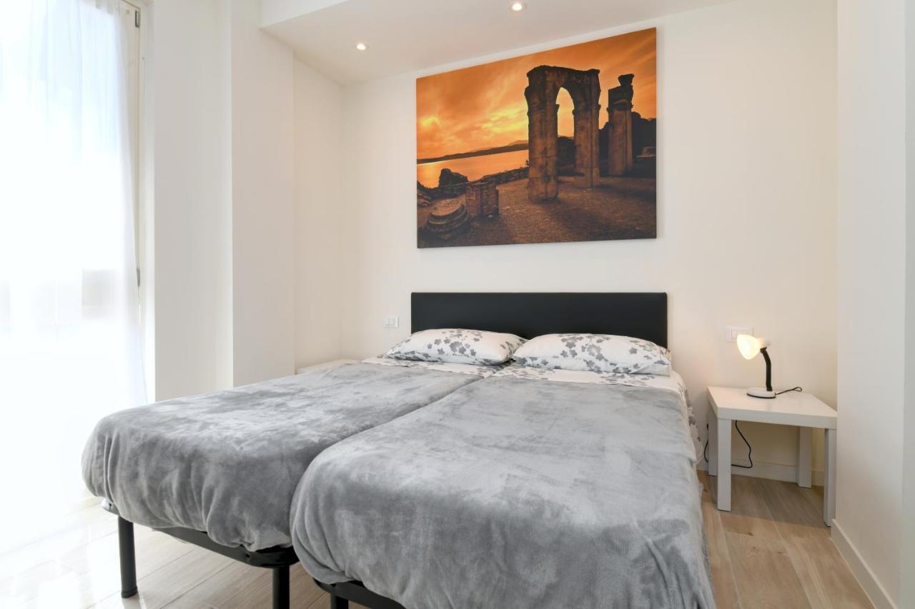 Suite Marta Sirmione Exterior photo
