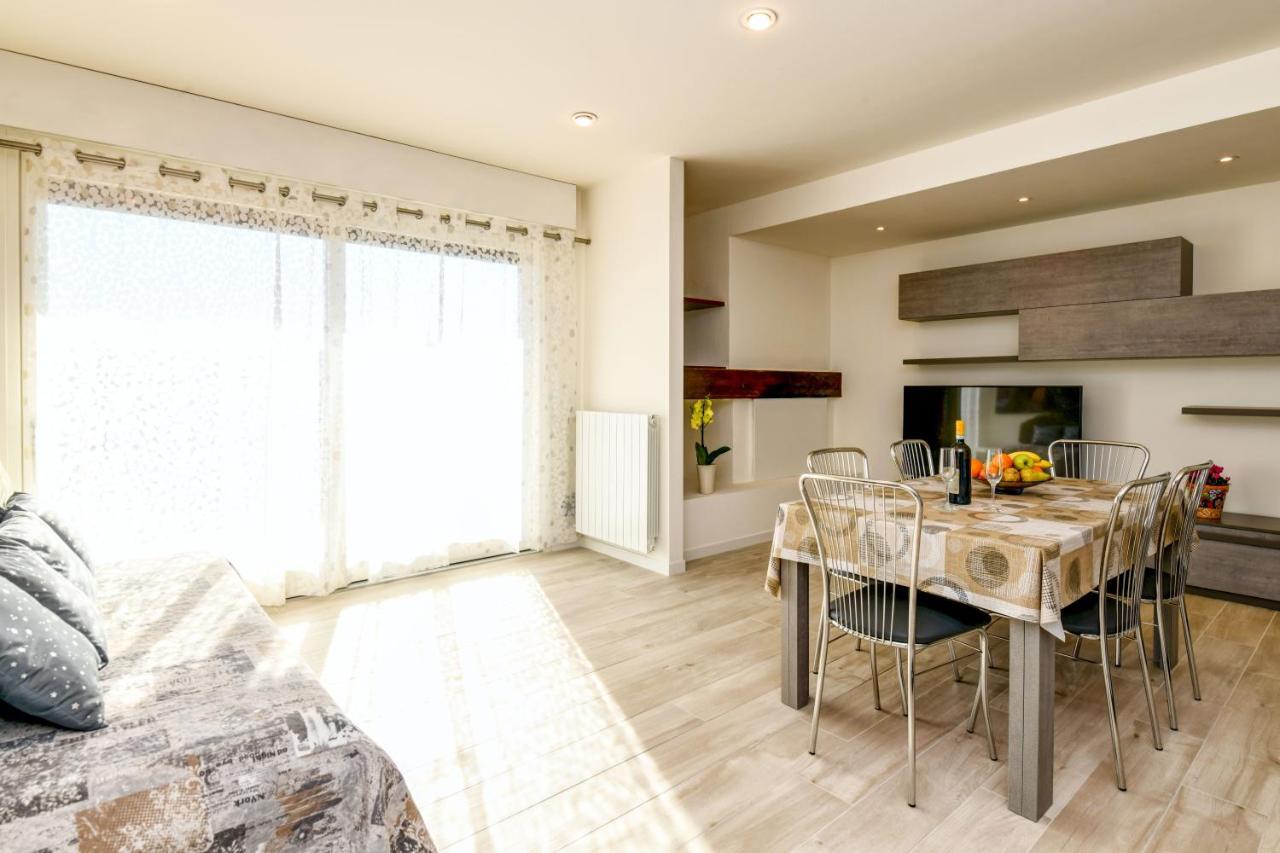 Suite Marta Sirmione Exterior photo