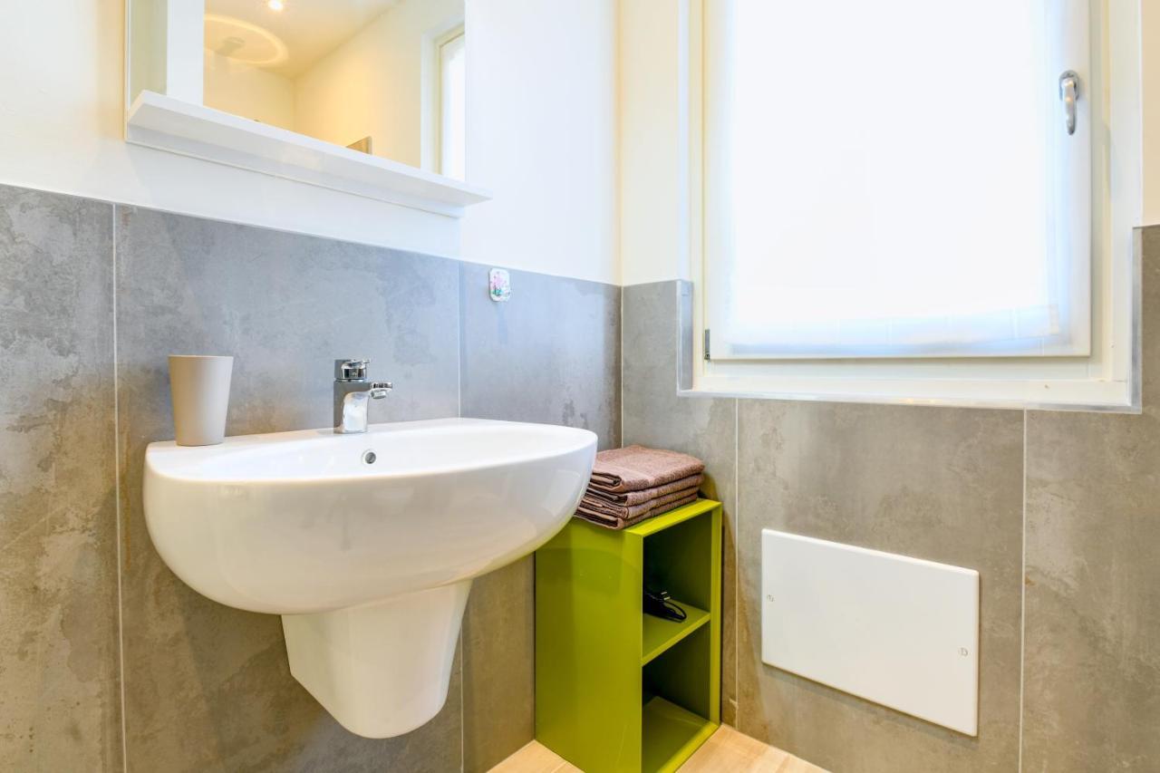 Suite Marta Sirmione Exterior photo