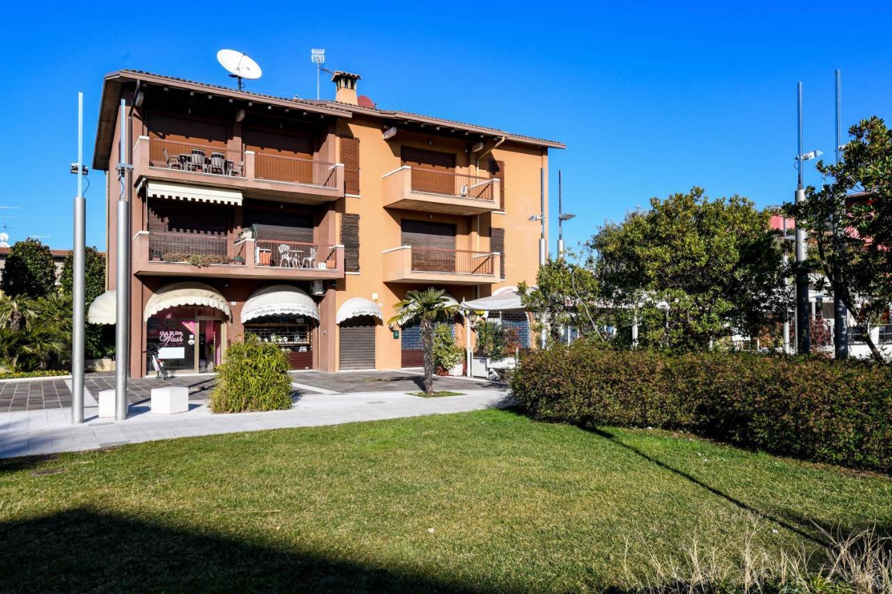 Suite Marta Sirmione Exterior photo