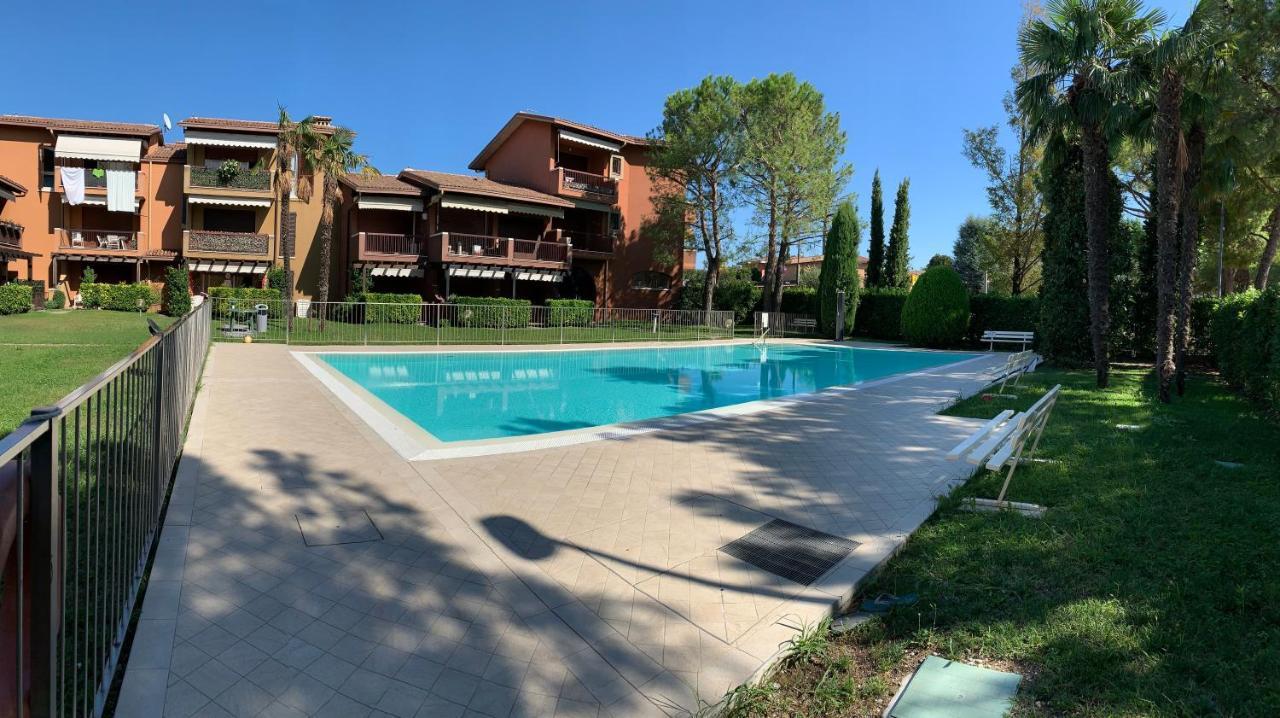 Suite Marta Sirmione Exterior photo