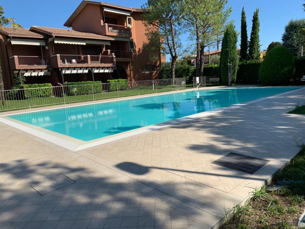 Suite Marta Sirmione Exterior photo